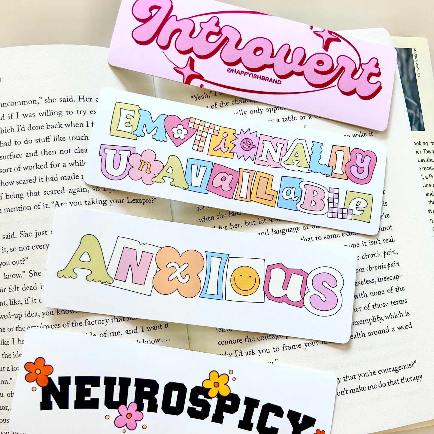 Trendy Paper Bookmarks