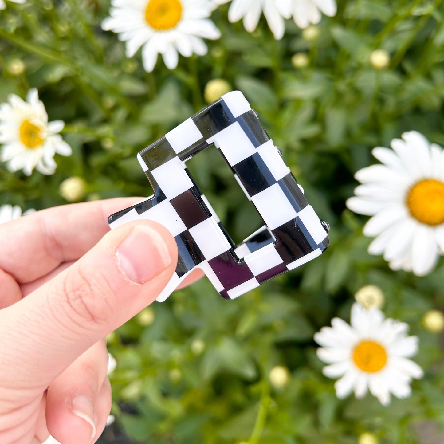 Small Black Checkered Claw Clips