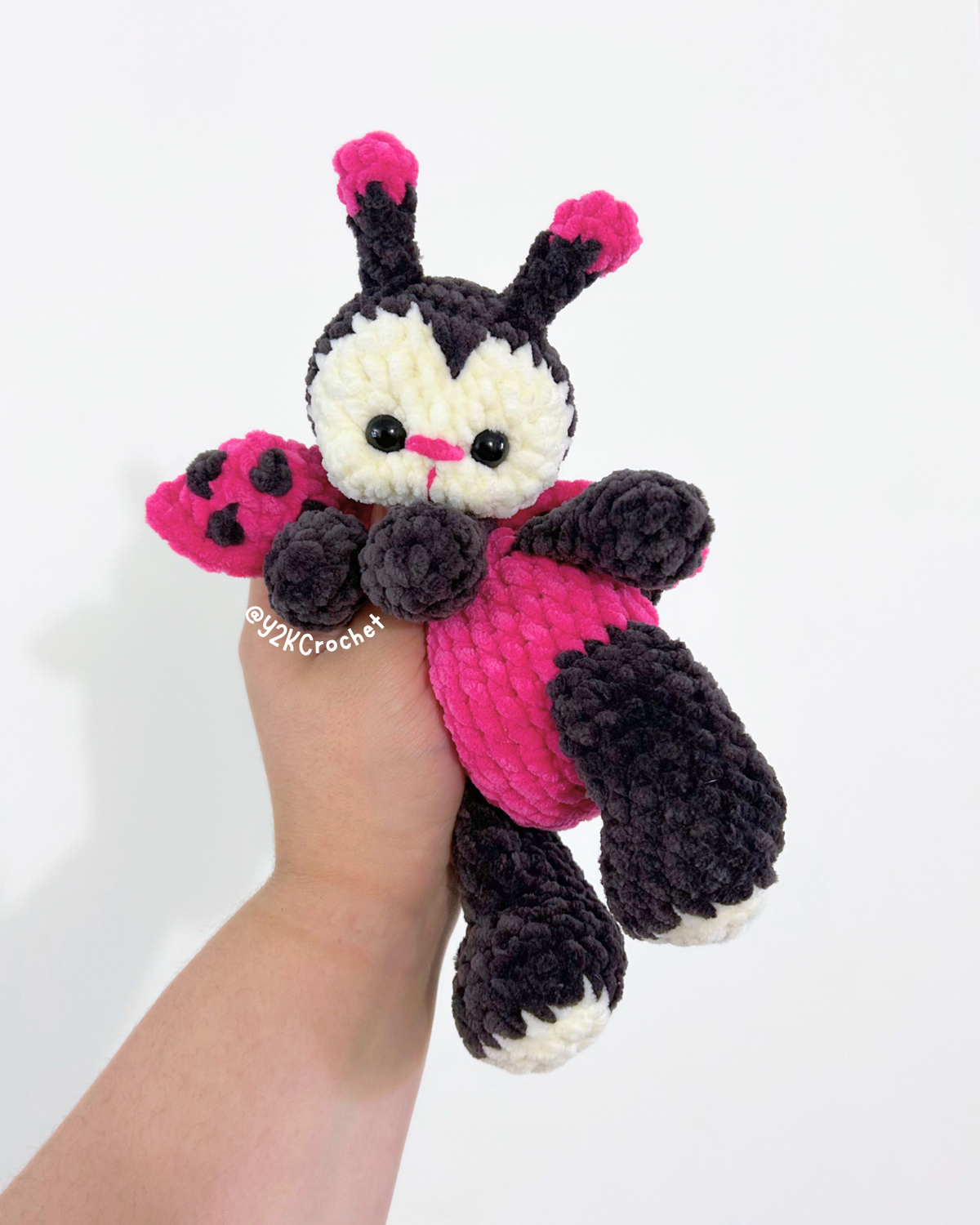 DIGITAL PATTERN: Lola the Ladybug - Amigurumi Bug Crochet Pattern