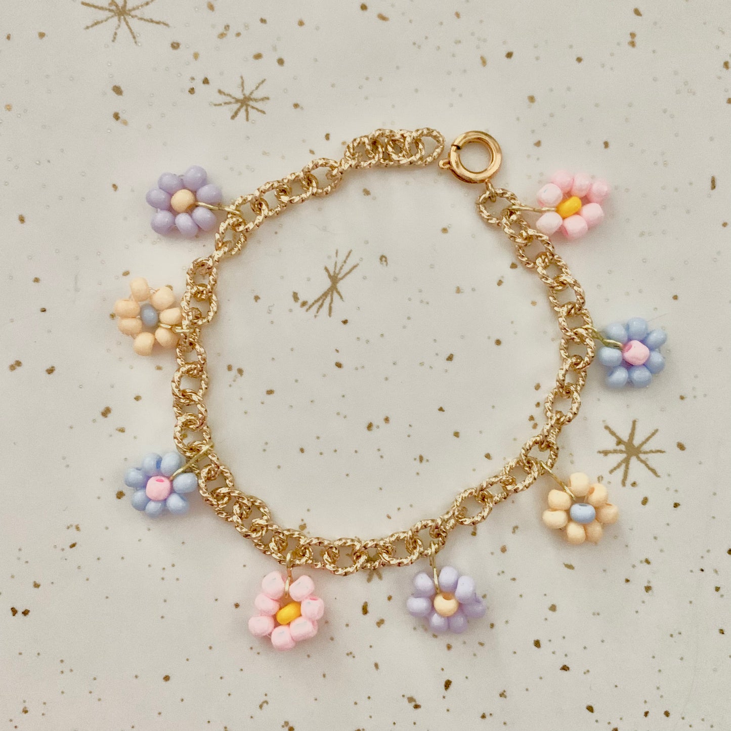 Pastel Chunky Daisy Chain Charm Bracelet