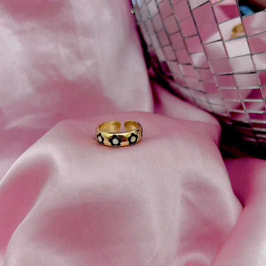 Black Flower Gold Ring
