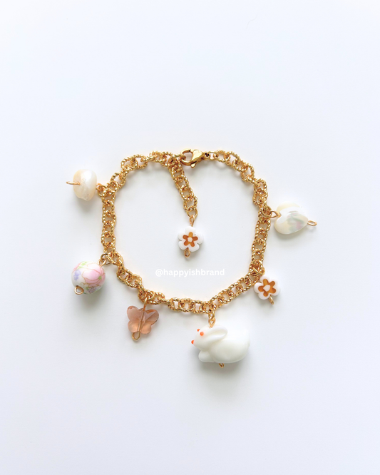Vintage Bunny - Handmade Glass Bead Charm Bracelet
